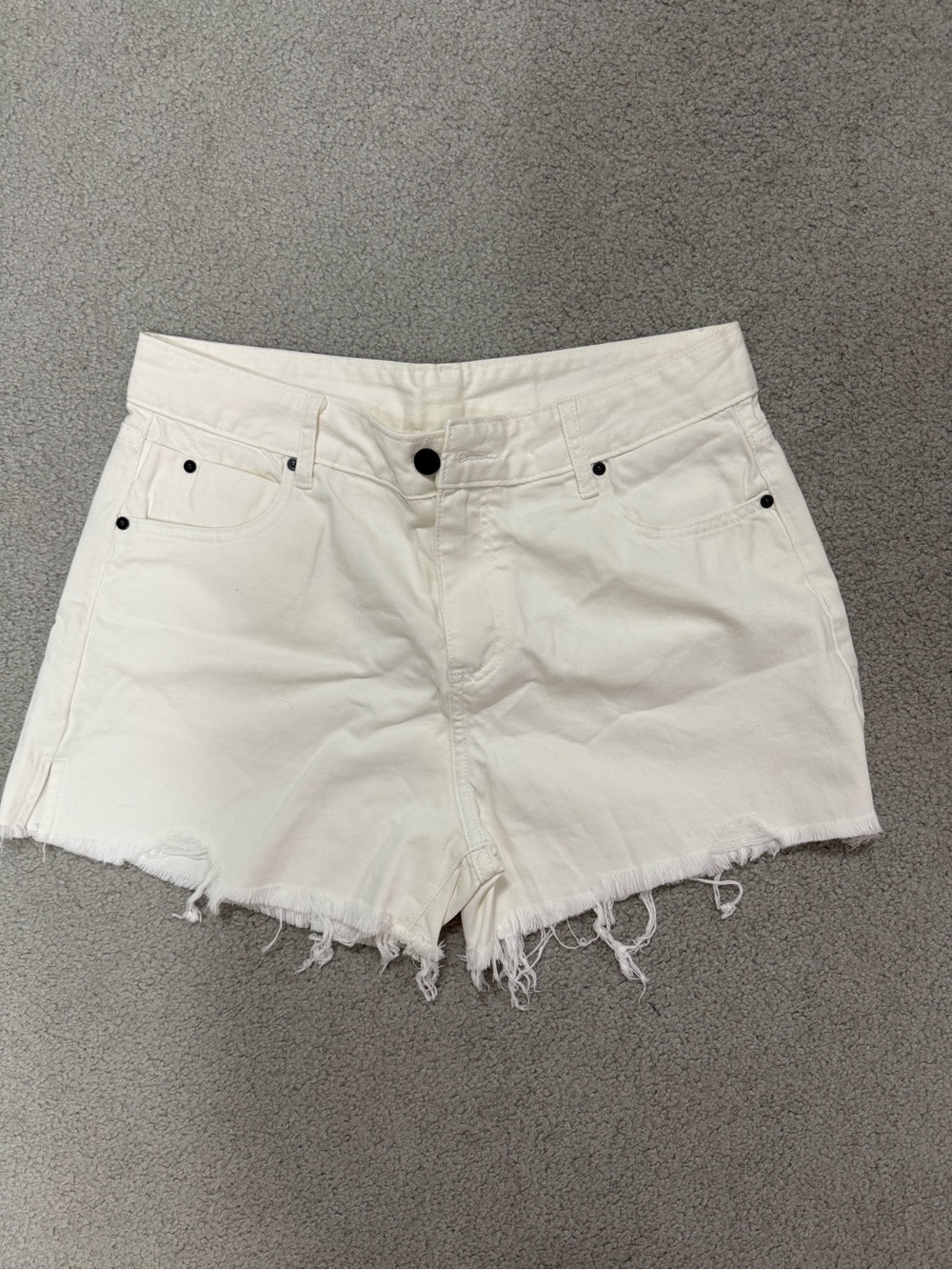 NWT Boutique 9 White Distressed Denim Cutoff Shorts XL